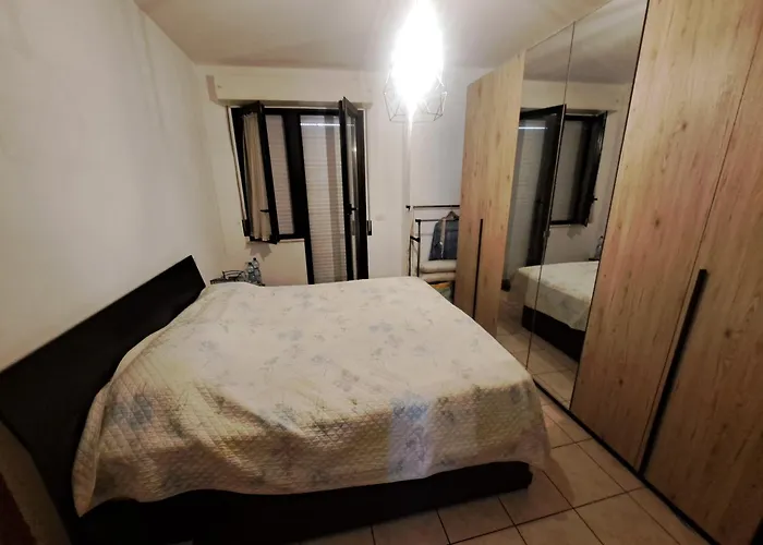 Casa A A 100 Mt Dal Mare Due E Due Bagni Cucina E Salotto شقة