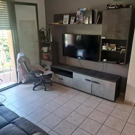 Appartement Casa A A 100 Mt Dal Mare Due E Due Bagni Cucina E Salotto Rimini